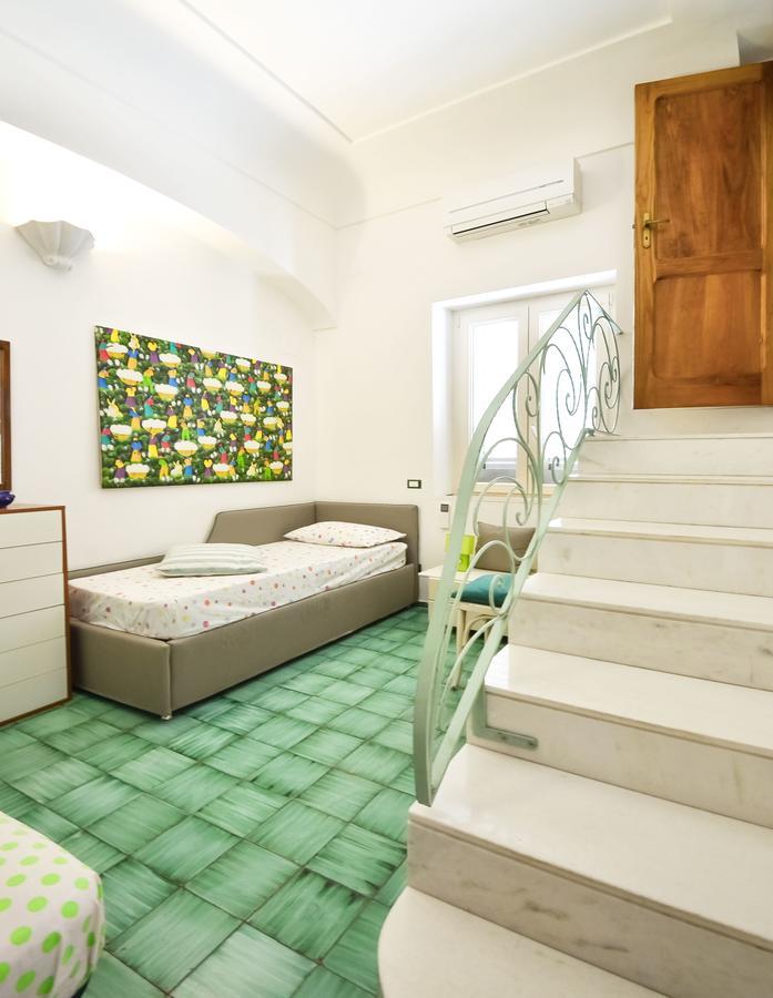 Amore Rentals - Casa Raffi بوسيتانو المظهر الخارجي الصورة